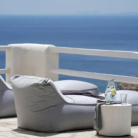 Super Two In סופר פרדייז ביץ'